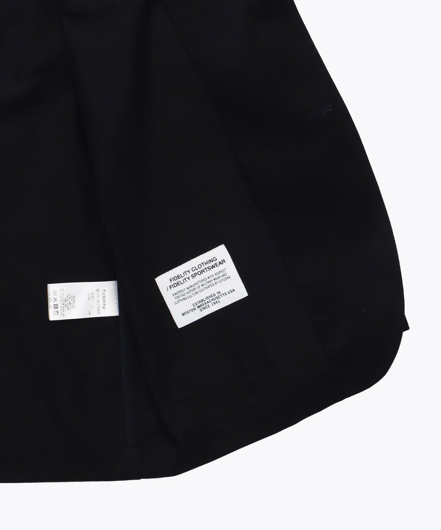 フレッドペリー 紺ブレザー 段返り3B エンブレム Lサイズ フレッドペリー 紺ブレザー 段返り3B エンブレム Lサイズ